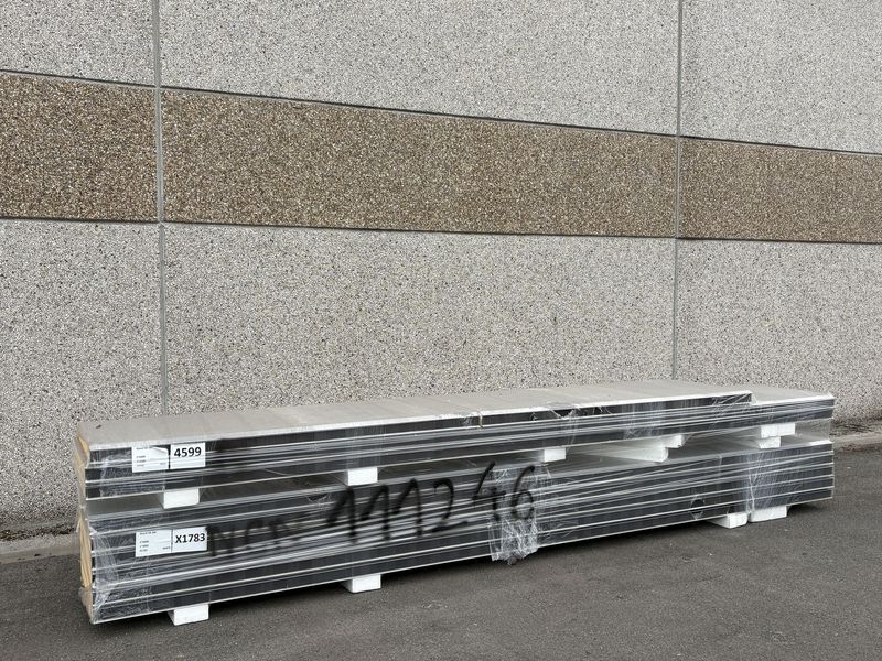 Sandwichpanelen VB 100 mm 7 x 6000 + 1 x 3085 + 2 x 2500 mm (NCN111246)