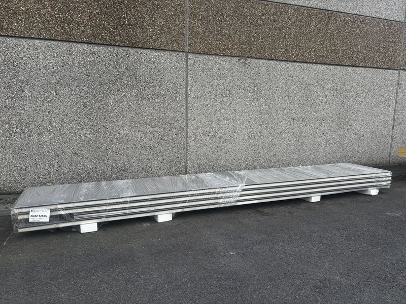Sandwichpanelen VB 80 mm 3 x 6000 + 1 x 5400 mm  (NCS112555)
