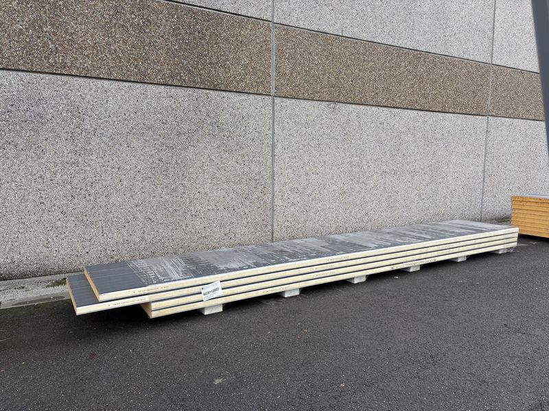 Sandwichpanelen 80 mm 2 x 6000 + 2 x 6440 mm (NCS112603)