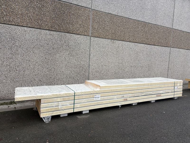 Sandwichpanelen 120 mm 5 x 6000 + 1 x 4260 mm (NCS112610)