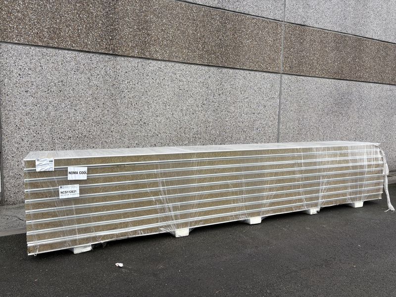Sandwichpanelen Rotswol 120 mm 9 lengtes 6000 mm (NCS112631)