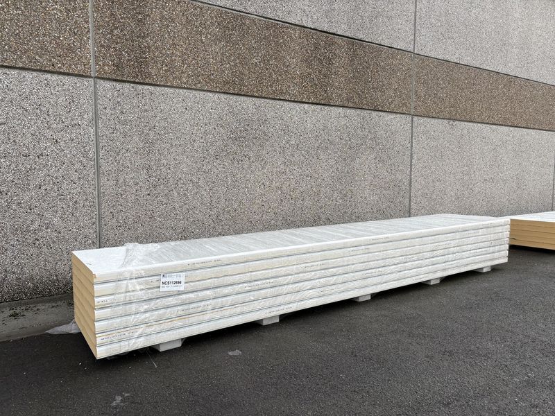 Panneaux sandwich 100 mm 7 longueurs 6000 mm (NCS112694)