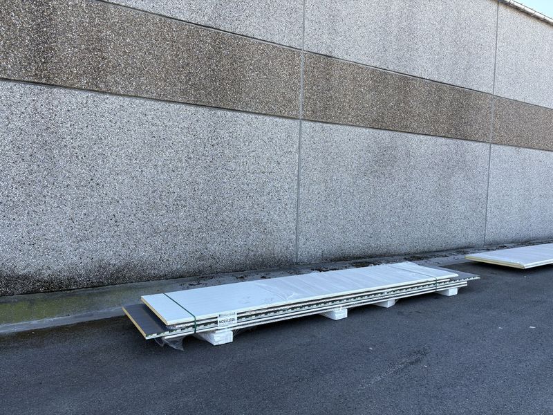 Sandwichpanelen 40 mm 4 x 4000 + 1 x 5000 mm (NCS112728)