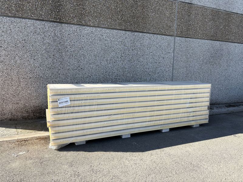 Sandwichpanelen 120 mm 9 lengtes 4000 mm (NCS112802)