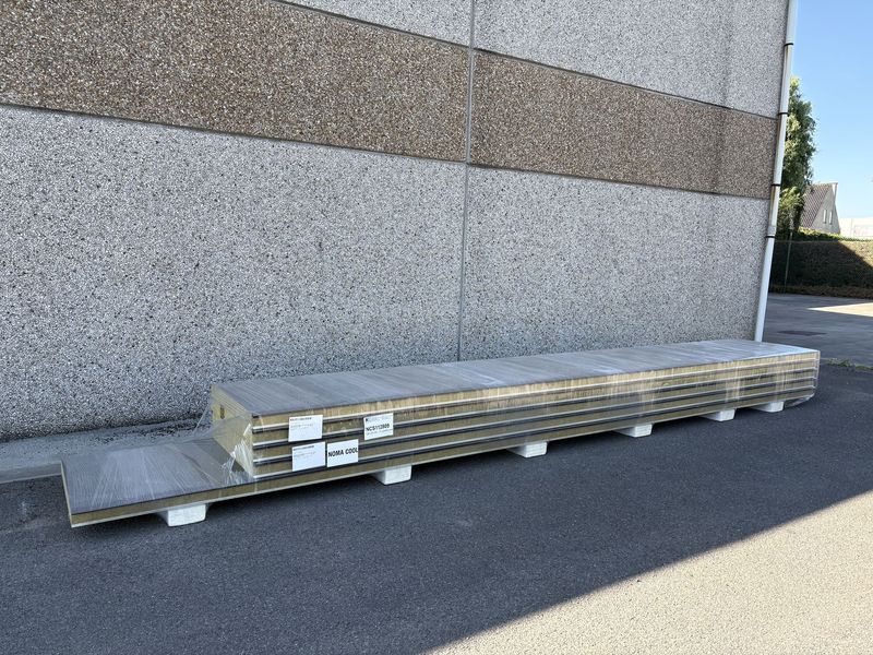 Sandwichpanelen Rotswol VB 100 mm 5 lengtes 6000 mm  (NCS112809)