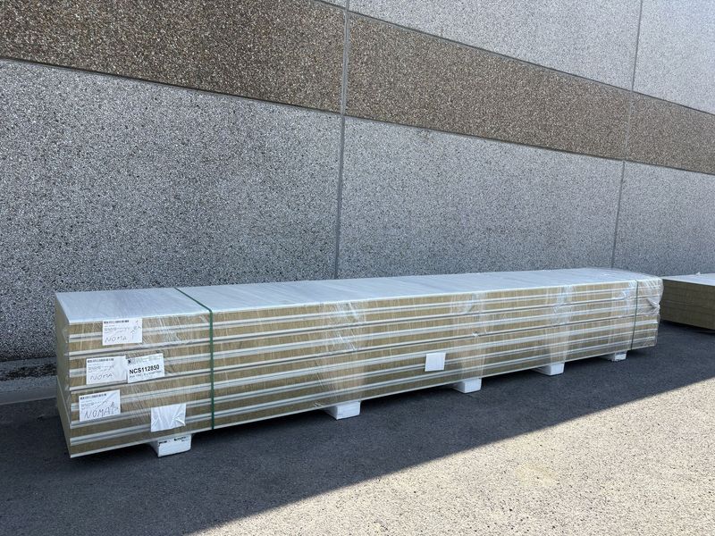 Sandwichpanelen Rotswol 100 mm 8 lengtes 6000 mm (NCS112850)