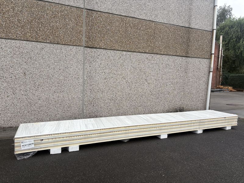 Panneaux isolants 80 mm 4 x 5000 mm (NCS112887R)