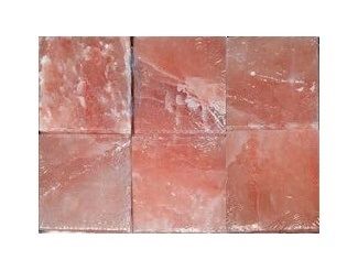 Grond in roze Himalaya zout voor vleesrijpingskast EDB130